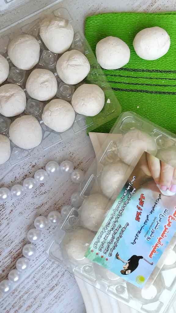 سفید آب شترمرغ 